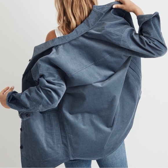 Madewell Corduroy Twill Oversized Shirt
Jacket Teapot Blue - Picture 3 of 8